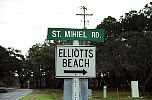 Elliotts Beach Road Sign